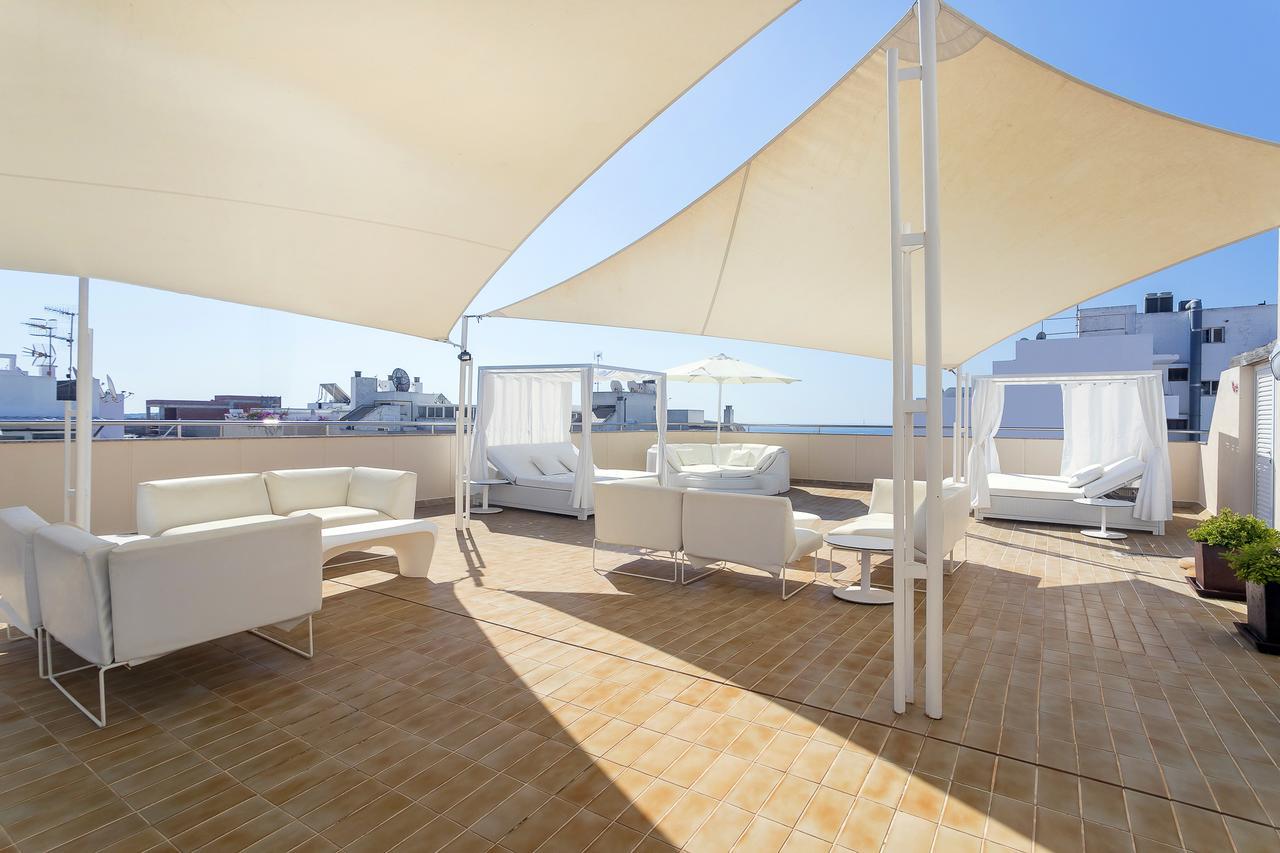 Aparthotel Duquesa Playa Santa Eularia des Riu Bagian luar foto